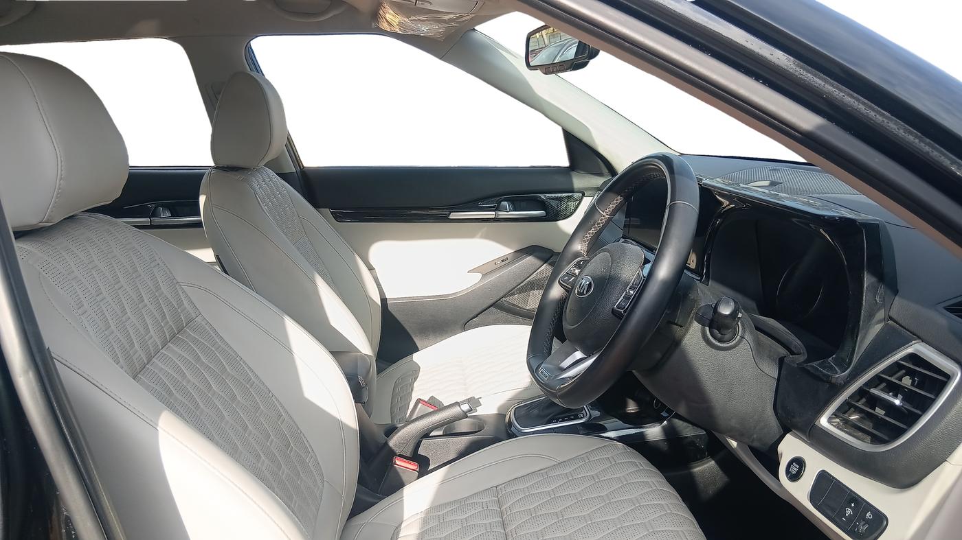 2019 KIA SELTOS HTX IVT 1.5 PETROL, Petrol, Automatic, 38,320 km, Right Side Front Door Cabin