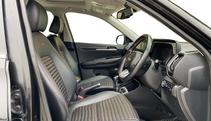 2022 KIA SONET GTX PLUS 1.0 IMT, Petrol, Manual, 45,239 km, Right Side Front Door Cabin