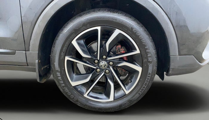 2023 MG ASTOR SAVVY 1.3 TURBO AT S RED, Petrol, Automatic, 32,722 km, Right Front Wheel