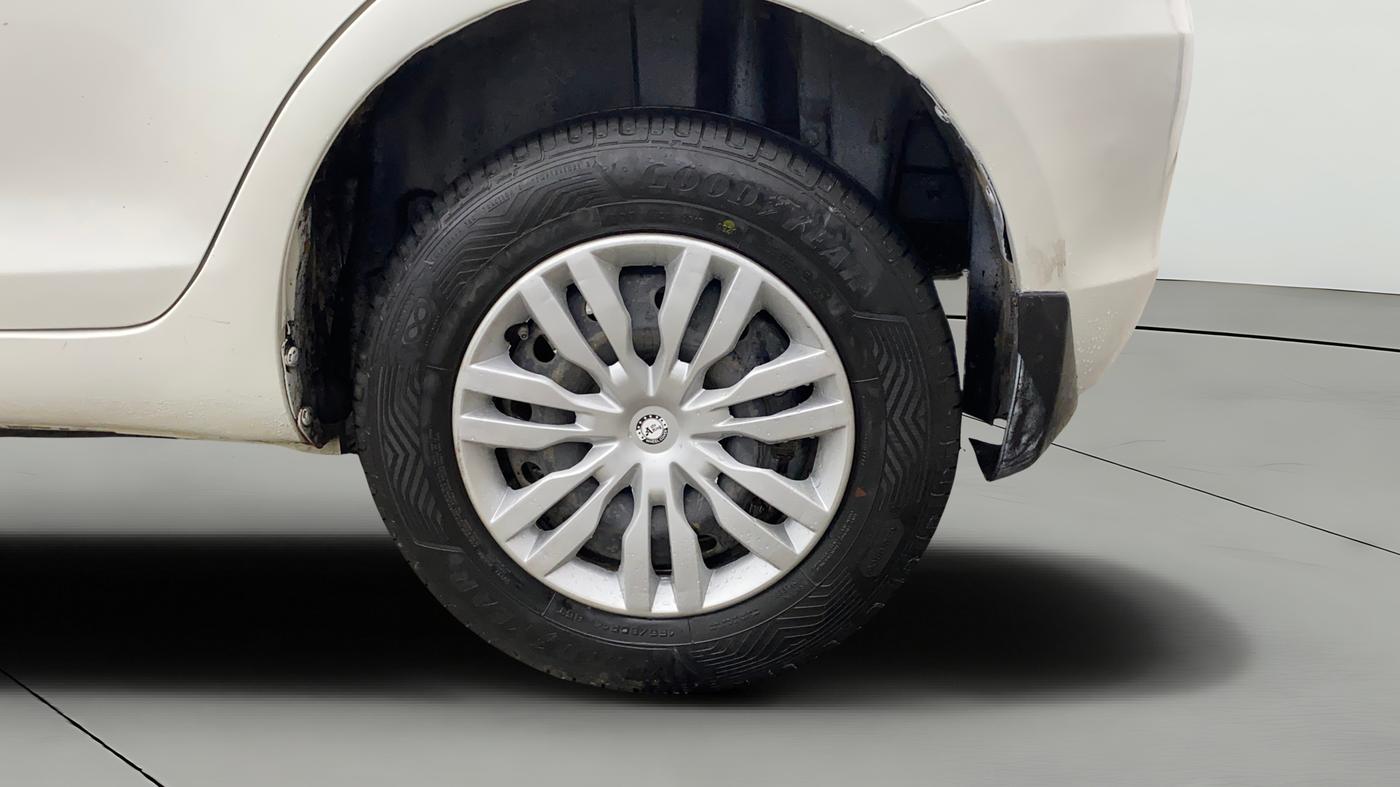 2015 Maruti Swift VDI ABS, Diesel, Manual, 87,121 km, Left Rear Wheel