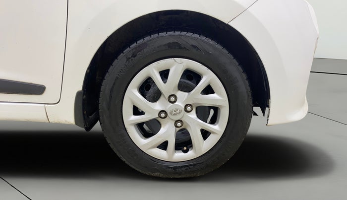 2018 Hyundai Grand i10 SPORTZ 1.2 KAPPA VTVT, Petrol, Manual, 68,907 km, Right Front Wheel