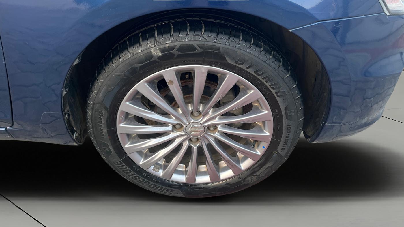 2018 Maruti Ciaz ALPHA  AT 1.4  PETROL, Petrol, Automatic, 98,558 km, Right Front Wheel