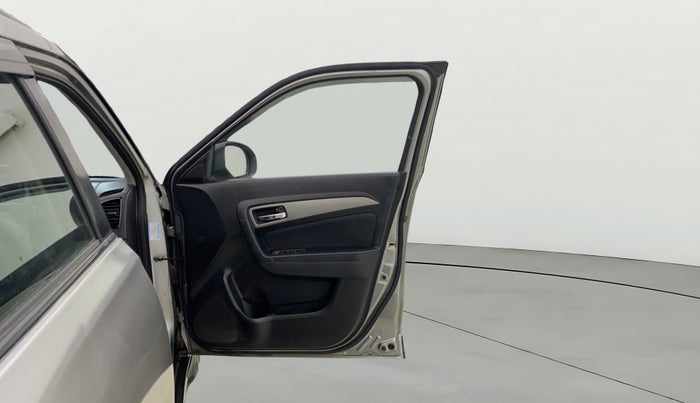 2019 Maruti Vitara Brezza ZDI PLUS AMT, Diesel, Automatic, 71,802 km, RHS Front Door