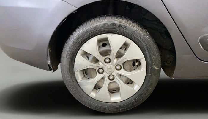 2018 Hyundai Xcent S 1.2, Petrol, Manual, 49,367 km, Right Rear Wheel