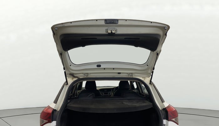 2016 Hyundai Elite i20 MAGNA 1.2, Petrol, Manual, 55,738 km, Boot Door Open