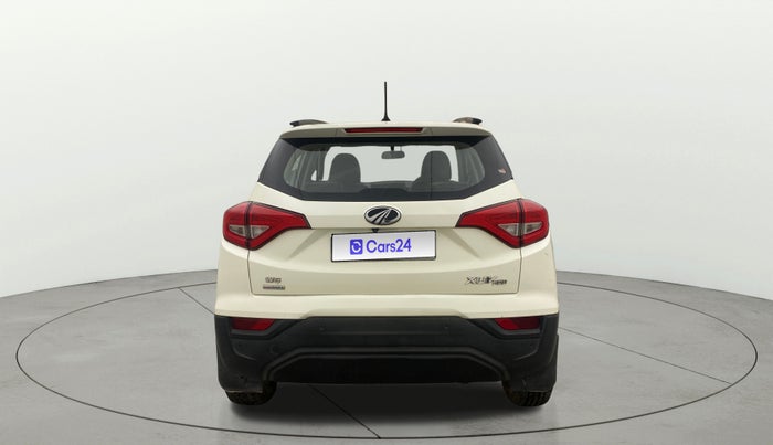 2021 Mahindra XUV300 W6 1.5 DIESEL AMT, Diesel, Automatic, 1,14,435 km, Back/Rear