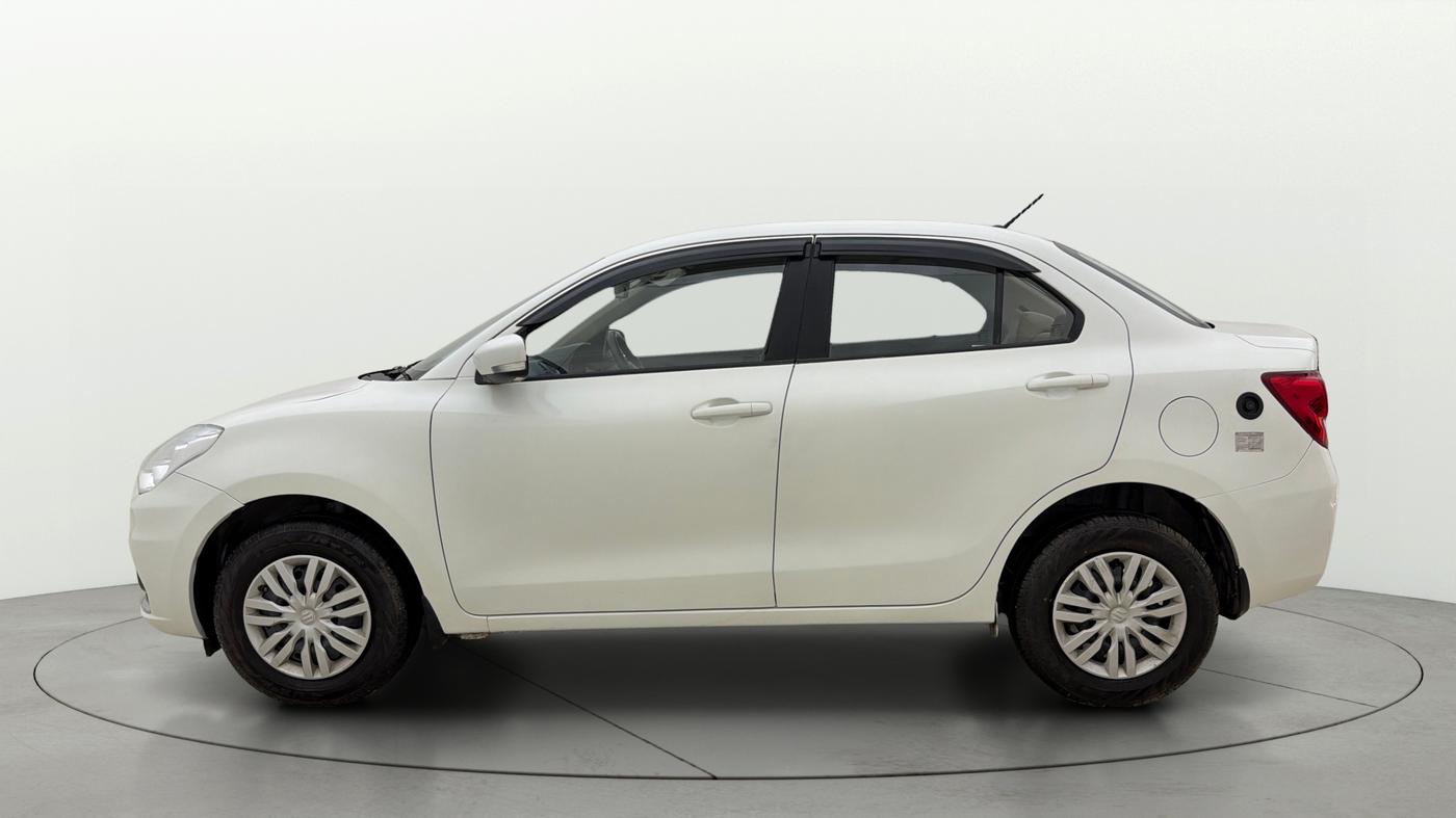 2022 Maruti Dzire VXI CNG, CNG, Manual, 56,329 km, Left Side