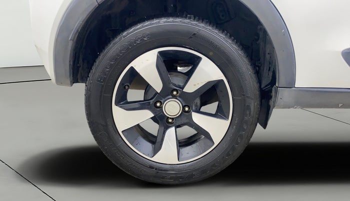 2018 Tata NEXON XZA PLUS PETROL, Petrol, Automatic, 44,976 km, Right Rear Wheel