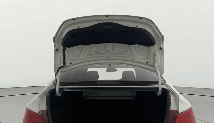 2017 Hyundai Verna 1.6 VTVT SX, Petrol, Manual, 73,546 km, Boot Door Open