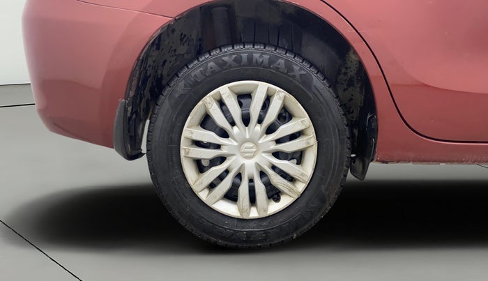 2017 Maruti Dzire VXI AMT, Petrol, Automatic, 86,340 km, Right Rear Wheel