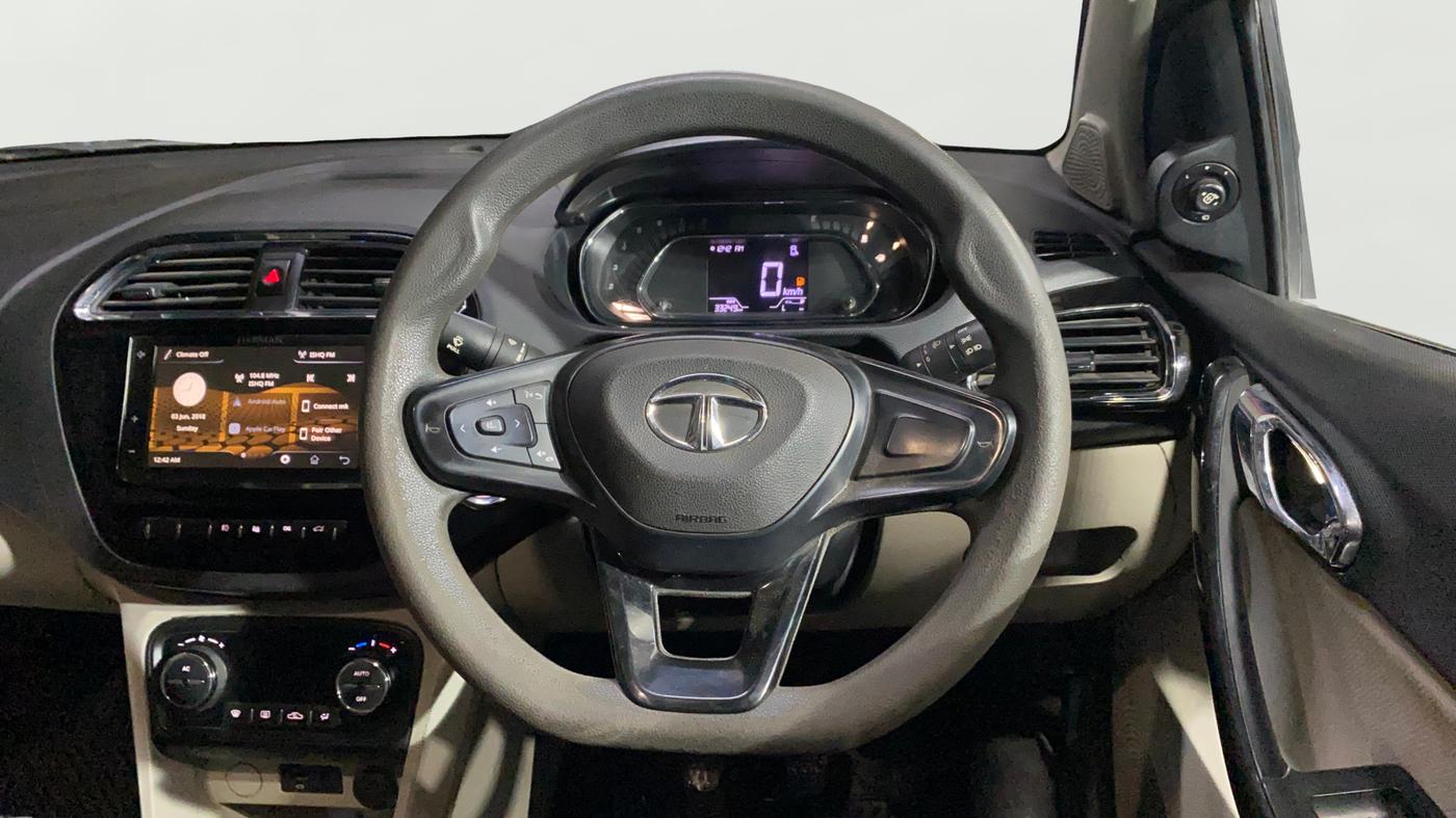 2022 Tata TIGOR XZ PLUS CNG, CNG, Manual, 34,442 km, Steering Wheel Close Up