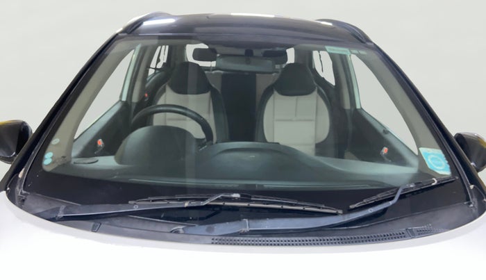 2016 Hyundai Grand i10 ASTA (O) AT 1.2 KAPPA VTVT, Petrol, Automatic, 52,121 km, Front Windshield