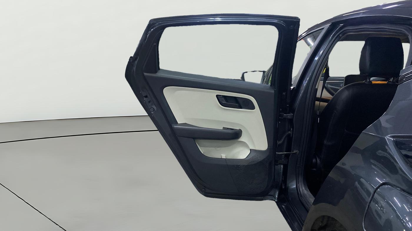 2021 Tata ALTROZ XM PLUS PETROL, Petrol, Manual, 58,177 km, LHS Rear Door