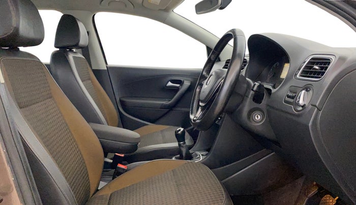 2018 Volkswagen Polo HIGHLINE PLUS 1.2(16 ALLOY, Petrol, Manual, 51,699 km, Right Side Front Door Cabin