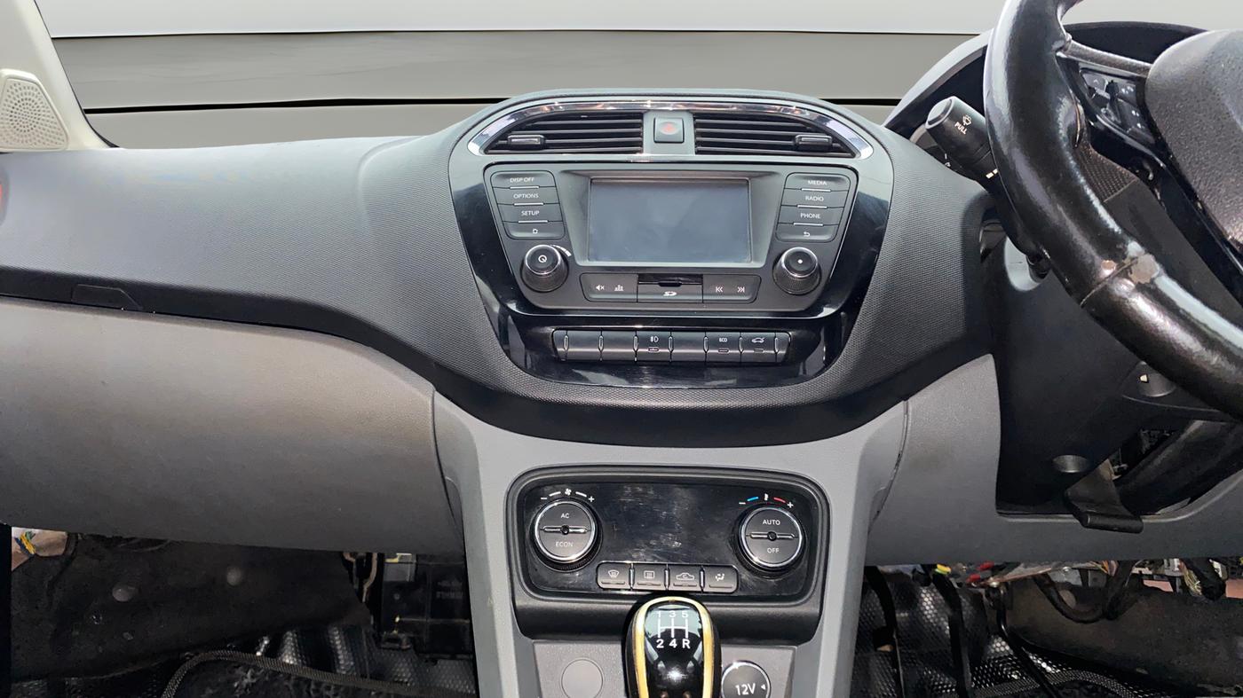 2017 Tata TIGOR XZ (O) PETROL, Petrol, Manual, 50,527 km, Air Conditioner