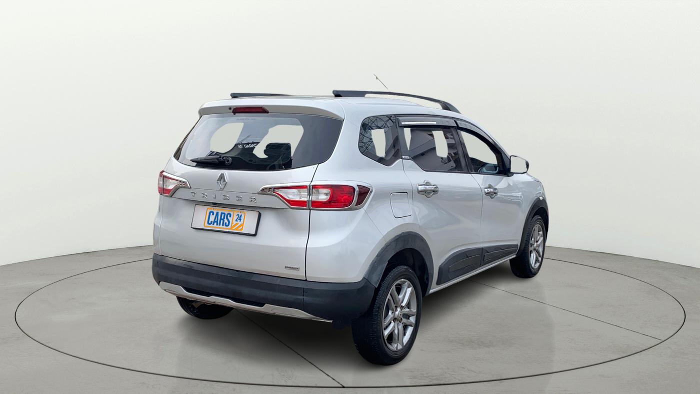 2019 Renault TRIBER RXZ, Petrol, Manual, 62,142 km, Right Back Diagonal