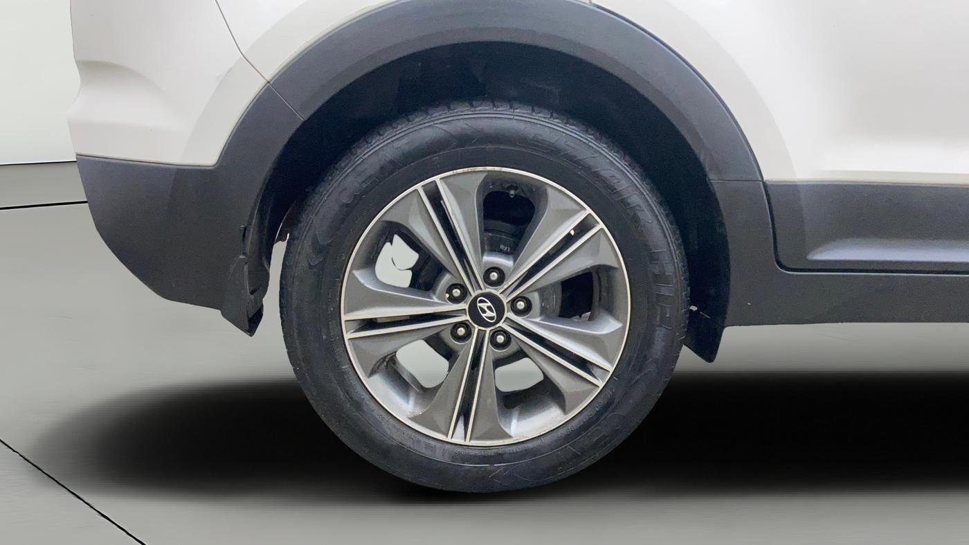 2016 Hyundai Creta SX (O) 1.6 DIESEL, Diesel, Manual, 1,03,764 km, Right Rear Wheel