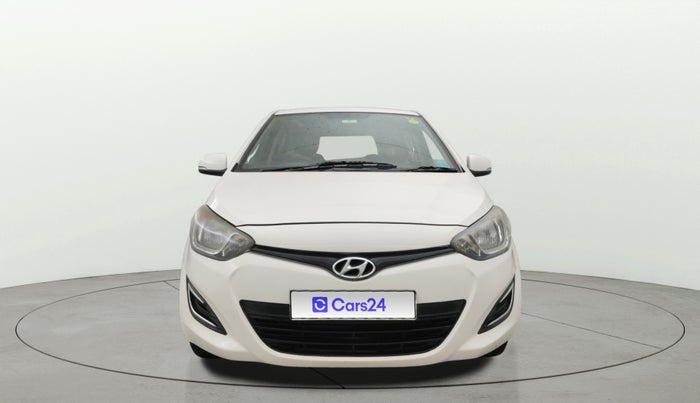 2014 Hyundai i20 MAGNA 1.2, Petrol, Manual, 77,067 km, Front