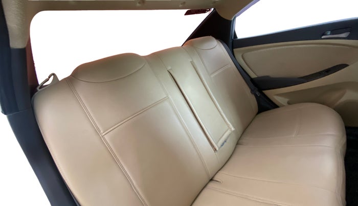 2017 Hyundai Verna 1.6 VTVT SX, Petrol, Manual, 73,546 km, Right Side Rear Door Cabin