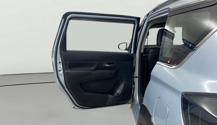 2023 Maruti XL6 ZETA CNG, CNG, Manual, 64,935 km, LHS Rear Door