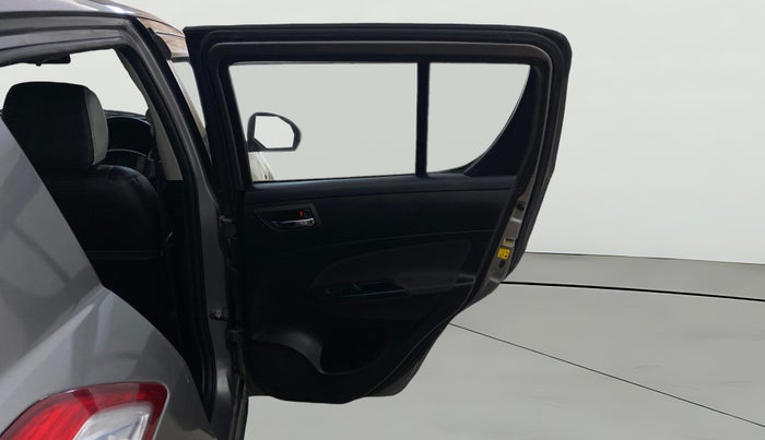 2014 Maruti Swift VXI, Petrol, Manual, 54,439 km, RHS Rear Door