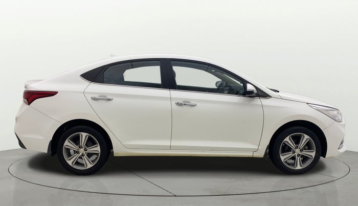 2019 Hyundai Verna 1.6 VTVT SX O, Petrol, Manual, 34,916 km, Right Side View