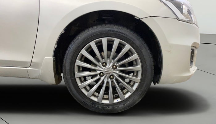 2017 Maruti Ciaz ZXI+, Petrol, Manual, 64,818 km, Right Front Wheel