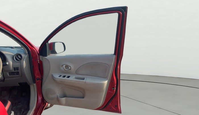 2012 Renault Pulse RXL DIESEL, Diesel, Manual, 1,43,892 km, RHS Front Door