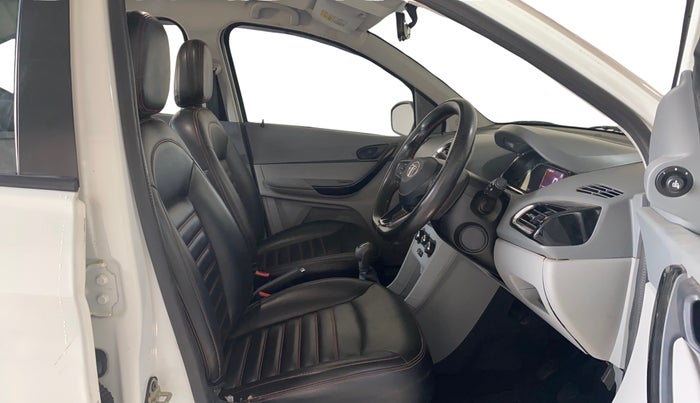 2022 Tata TIGOR XZ CNG, CNG, Manual, 69,987 km, Right Side Front Door Cabin