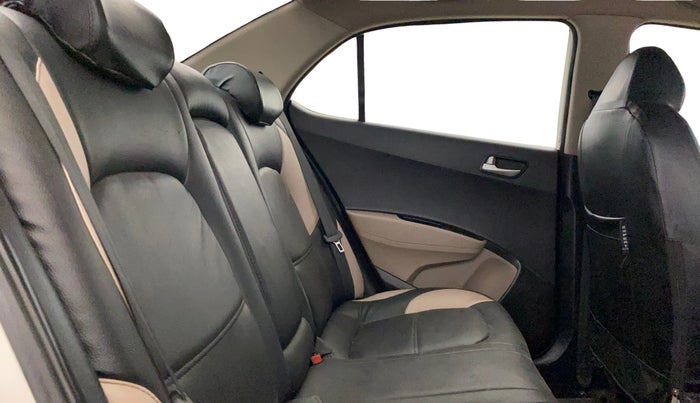 2015 Hyundai Xcent S 1.2, Petrol, Manual, 48,168 km, Right Side Rear Door Cabin