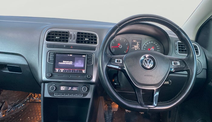 2020 Volkswagen Polo HIGHLINE PLUS 1.0, Petrol, Manual, 43,632 km, Steering Wheel Close Up