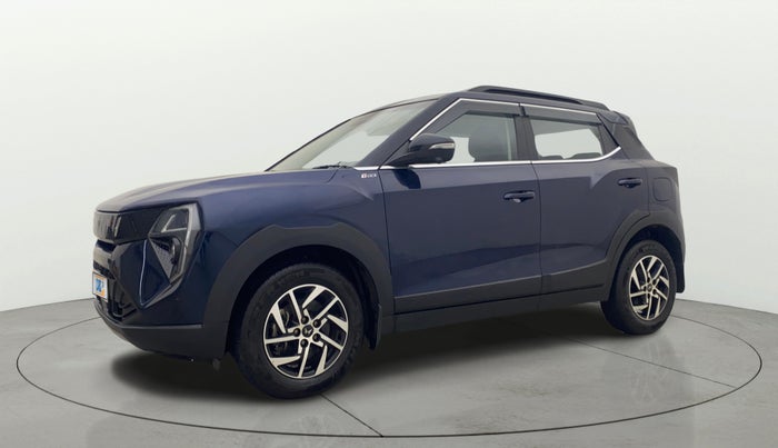 2024 Mahindra XUV 3XO AX5L 1.2 TGDi, Petrol, Manual, 11,453 km, Left Front Diagonal
