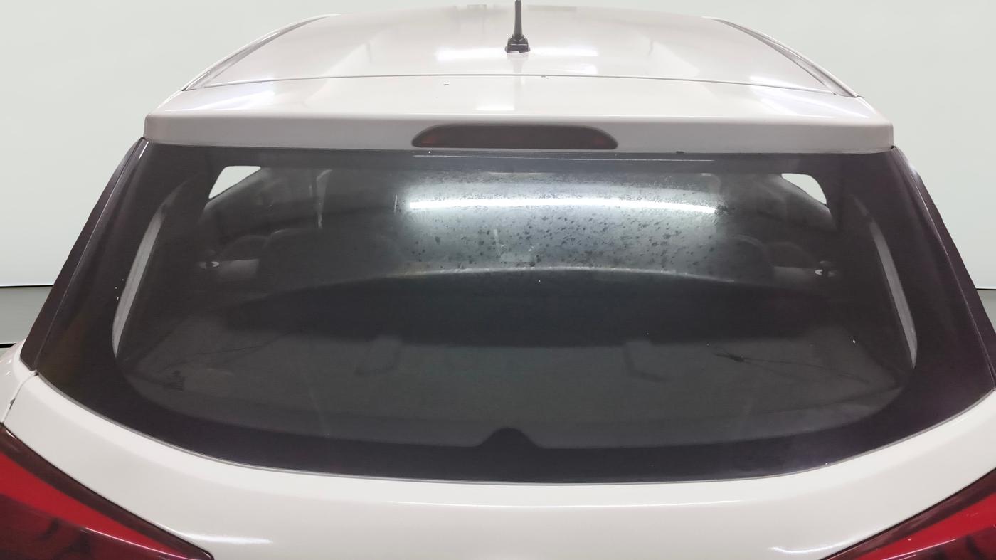 2015 Hyundai Elite i20 MAGNA 1.2, Petrol, Manual, 91,244 km, Rear Windshield