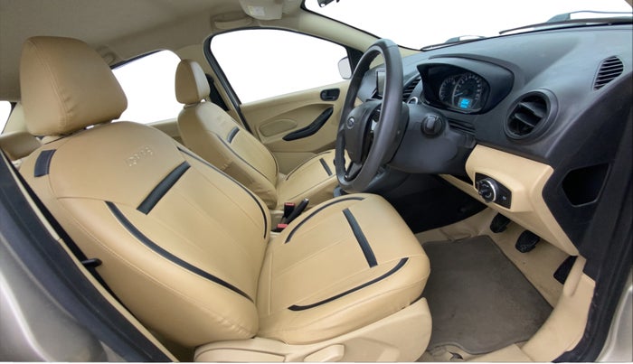 2020 Ford Figo Aspire TITANIUM 1.2 PETROL, Petrol, Manual, 74,744 km, Right Side Front Door Cabin