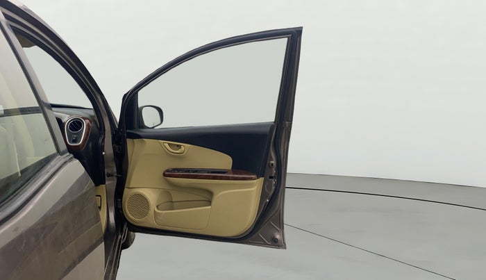 2015 Honda Mobilio 1.5L I-VTEC V, Petrol, Manual, 68,532 km, RHS Front Door