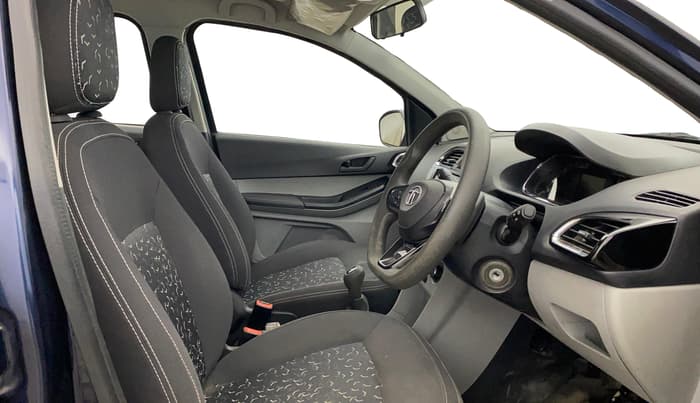 2022 Tata Tiago XT CNG, CNG, Manual, 84,710 km, Right Side Front Door Cabin