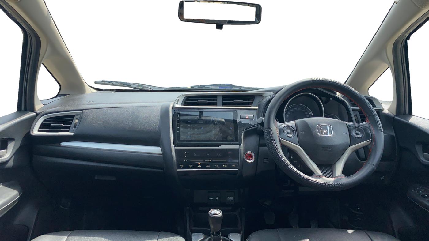 2018 Honda WR-V 1.5L I-DTEC VX MT, Diesel, Manual, 70,588 km, Dashboard