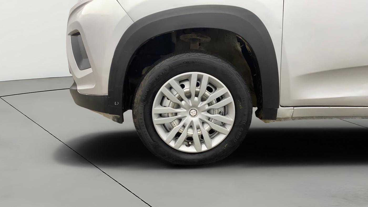 2019 Mahindra KUV 100 NXT K2 P 6 STR, Petrol, Manual, 45,633 km, Left Front Wheel
