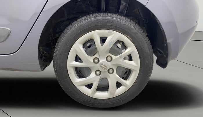 2017 Hyundai Grand i10 SPORTZ (O) 1.2 KAPPA VTVT, Petrol, Manual, 35,418 km, Left Rear Wheel