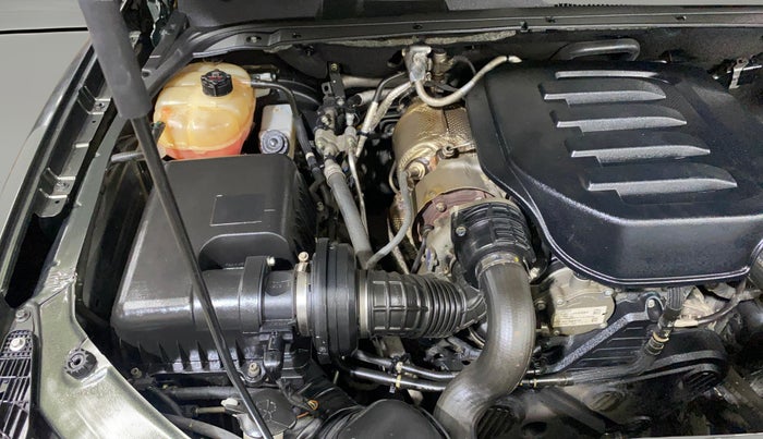 2023 Mahindra SCORPIO-N Z6 DIESEL MT 2WD 7 STR, Diesel, Manual, 33,077 km, Engine View - Left