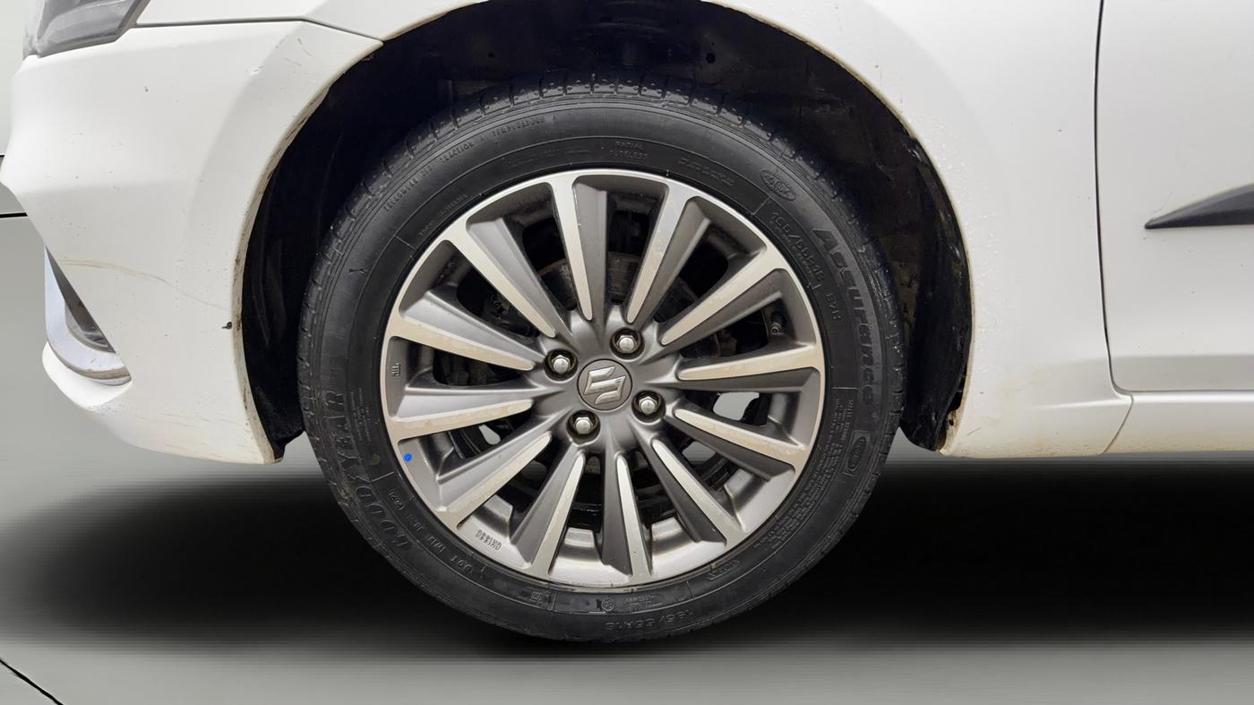 2021 Maruti Ciaz ALPHA 1.5 SHVS PETROL, CNG, Manual, 29,377 km, Left Front Wheel