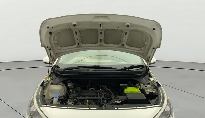 2016 Hyundai Elite i20 MAGNA 1.2, Petrol, Manual, 33,143 km, Open Bonet