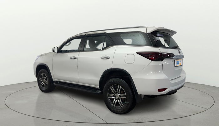 2018 Toyota Fortuner 2.8 4X2 MT, Diesel, Manual, 1,58,246 km, Left Back Diagonal