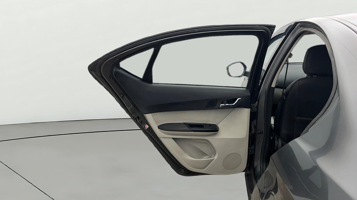2023 Tata TIGOR XZ PLUS CNG, CNG, Manual, 71,682 km, LHS Rear Door