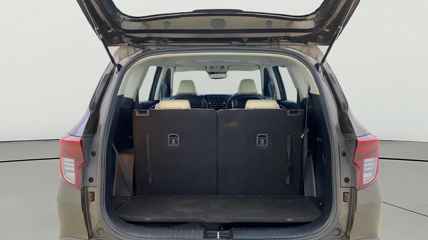 2022 KIA CARENS LUXURY PLUS 1.5 DIESEL 7 STR, Diesel, Manual, 72,259 km, Boot Open Zoomed View