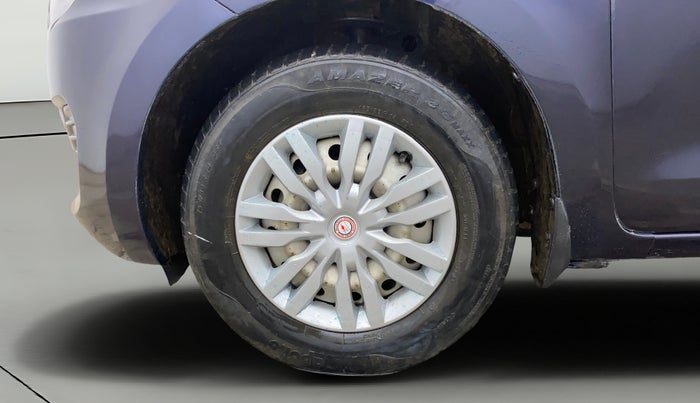 2019 Maruti Swift LXI, Petrol, Manual, 27,475 km, Left Front Wheel