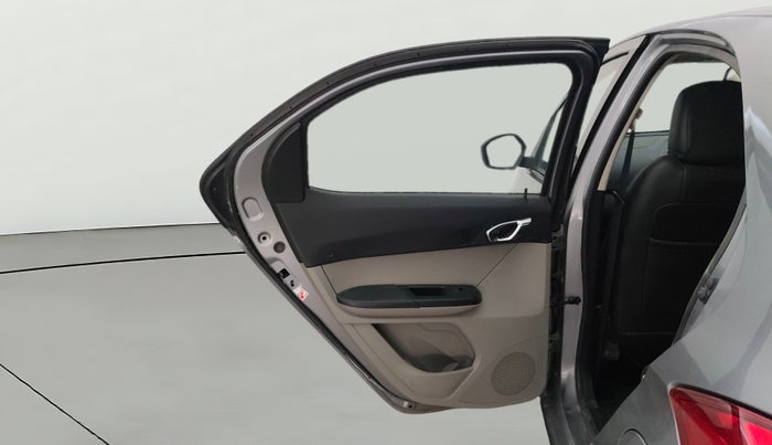 2018 Tata Tiago XZ PETROL, Petrol, Manual, 15,760 km, LHS Rear Door