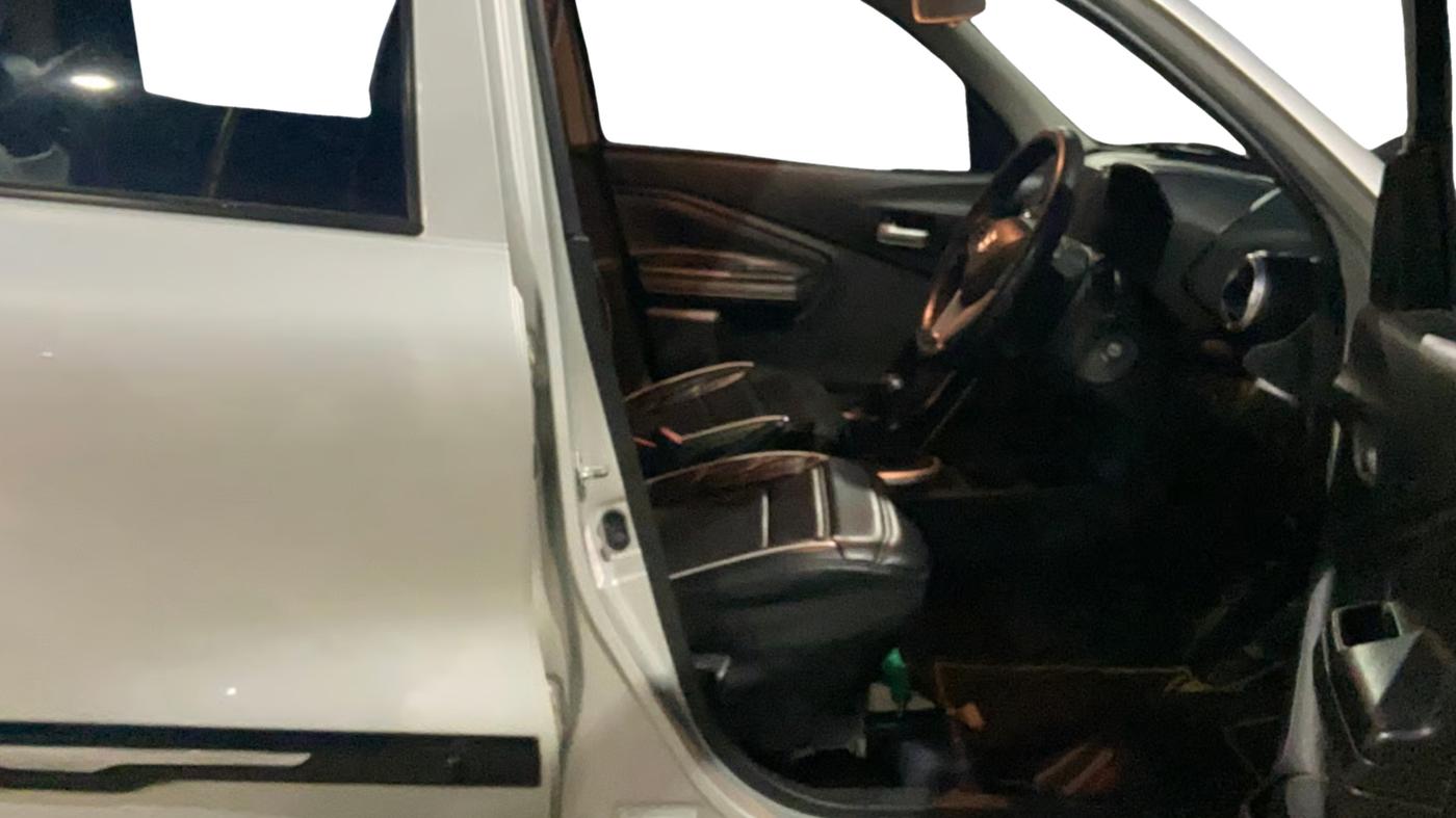 2022 Maruti Celerio ZXI, Petrol, Manual, 61,962 km, Right Side Front Door Cabin