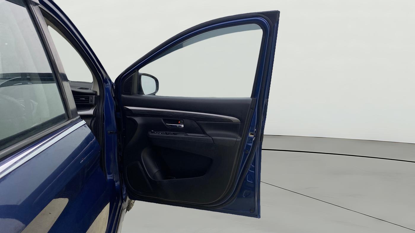 2022 Maruti XL6 ALPHA AT, Petrol, Automatic, 56,295 km, RHS Front Door