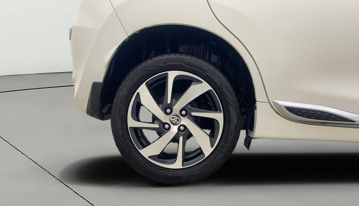 2023 Toyota Glanza V AMT, Petrol, Automatic, 30,032 km, Right Rear Wheel